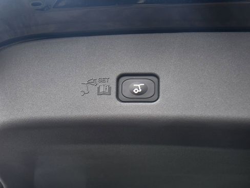 Used 2026 Lincoln Nautilus Reserve AWD/4WD image 20
