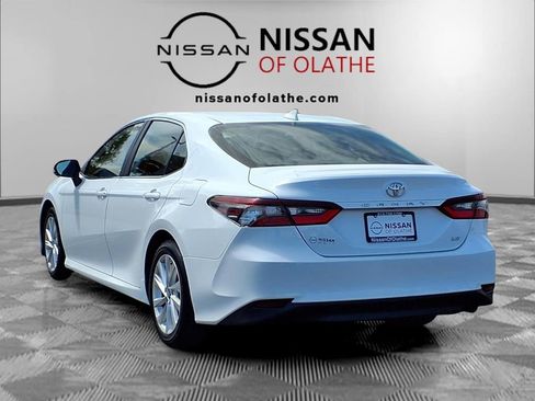 Used 2024 Toyota Camry LE FWD image 3
