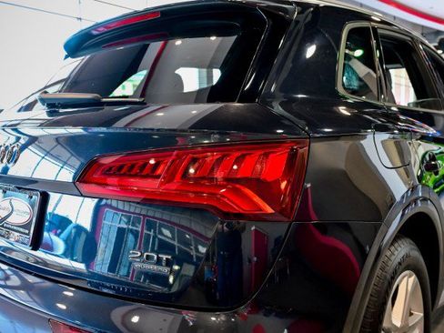 Used 2018 Audi Q5 2.0T Premium AWD/4WD image 11