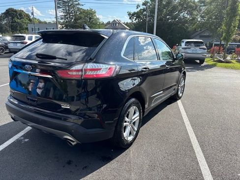 Used 2019 Ford Edge SEL w/ Equipment Group 201A AWD/4WD image 6
