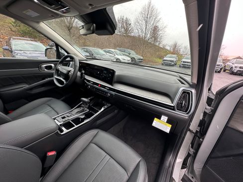 New 2026 Kia Sorento SX image 31