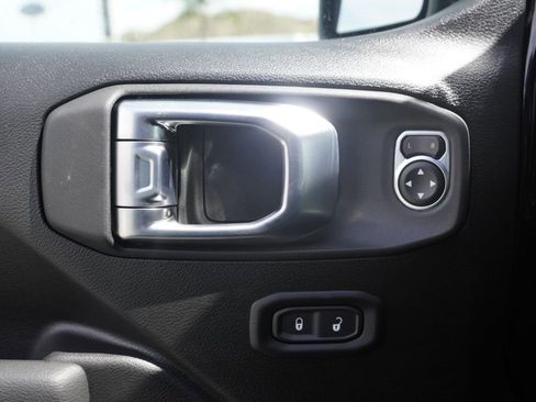 New 2026 Jeep Gladiator Sport image 11