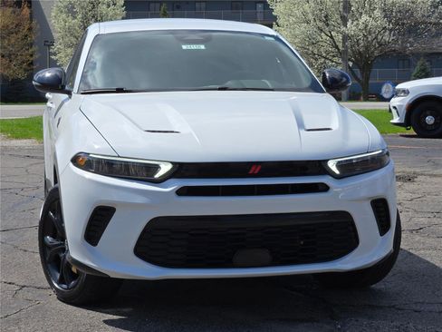 Used 2024 Dodge Hornet R/T w/ R/T Blacktop Package AWD/4WD image 3