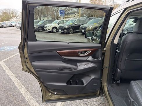 Used 2023 Subaru Ascent Touring image 37
