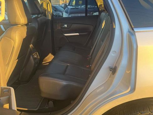 Used 2011 Ford Edge Limited w/ 302A Rapid Spec Order Code image 17