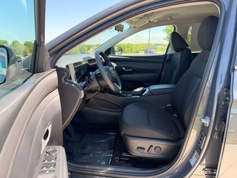 Used 2025 Hyundai Tucson SEL FWD image 25