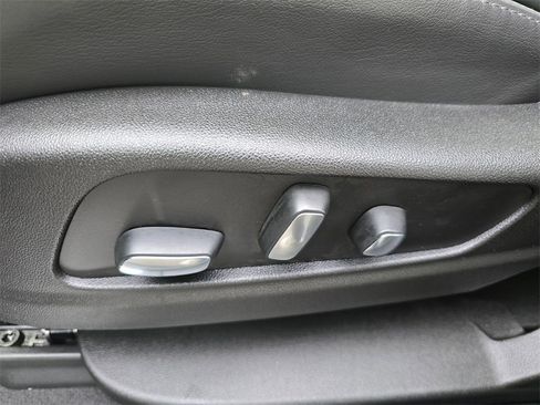 Used 2025 Cadillac XT5 Premium Luxury w/ Technology Package image 28