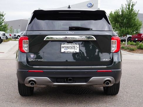 Used 2024 Ford Explorer Limited w/ Limited Technology Package AWD/4WD image 5