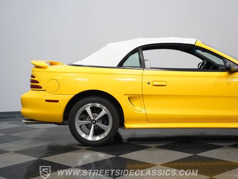 Used 1995 Ford Mustang GT RWD image 27