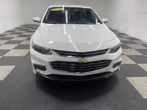 Used 2018 Chevrolet Malibu LT FWD image 7