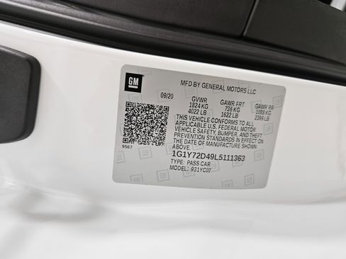 Used 2020 Chevrolet Corvette Stingray Preferred Cpe w/ 2LT Preferred Equipment Group image 18