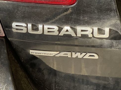 Used 2014 Subaru Legacy 2.5i Limited w/ Popular Package #2 AWD/4WD image 11