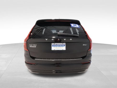 Used 2026 Volvo XC90 B6 Ultra w/ Lounge Package AWD/4WD image 3