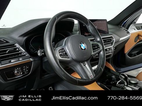 Used 2023 BMW X4 xDrive30i w/ M Sport Package image 4