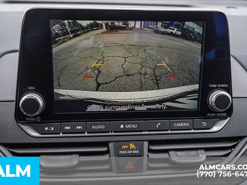 Used 2024 Nissan Altima 2.5 SV image 39