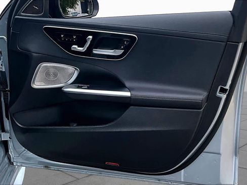 Used 2023 Mercedes-Benz C 300 Sedan image 23