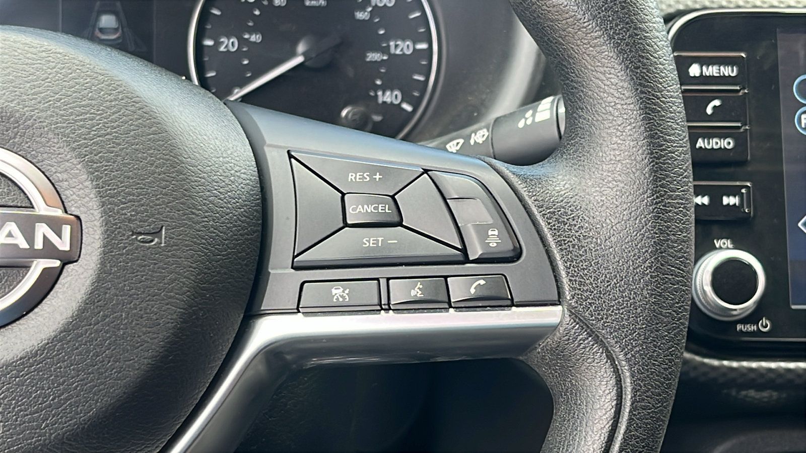 Used 2024 Nissan Kicks SV FWD image 18