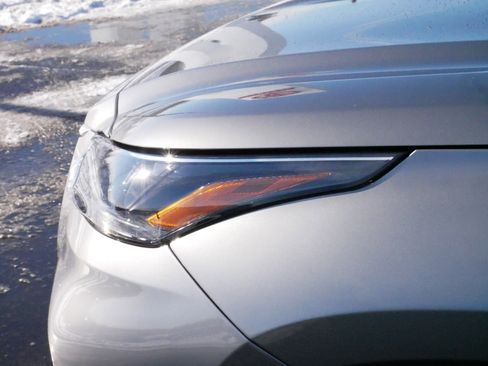 Certified 2026 Toyota Highlander XLE image 16