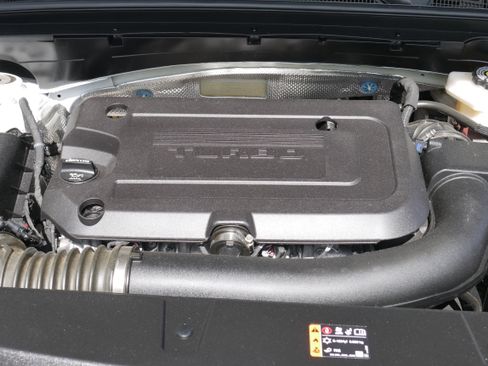 Used 2023 Buick Envision Avenir AWD/4WD image 10
