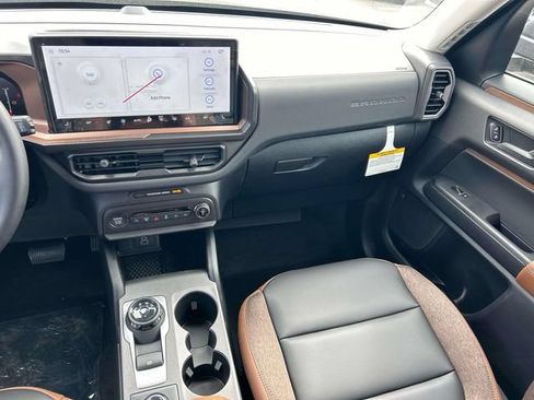 New 2026 Ford Bronco Sport Outer Banks AWD/4WD image 15