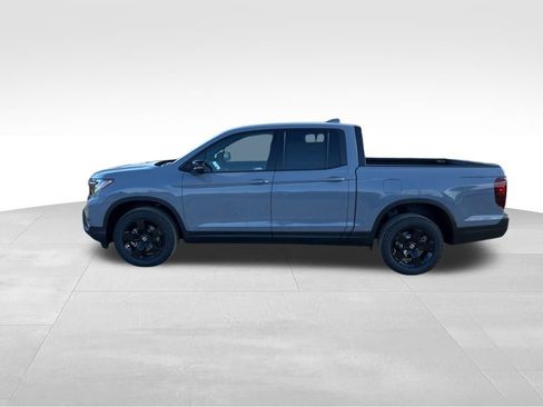 New 2026 Honda Ridgeline Black Edition image 8