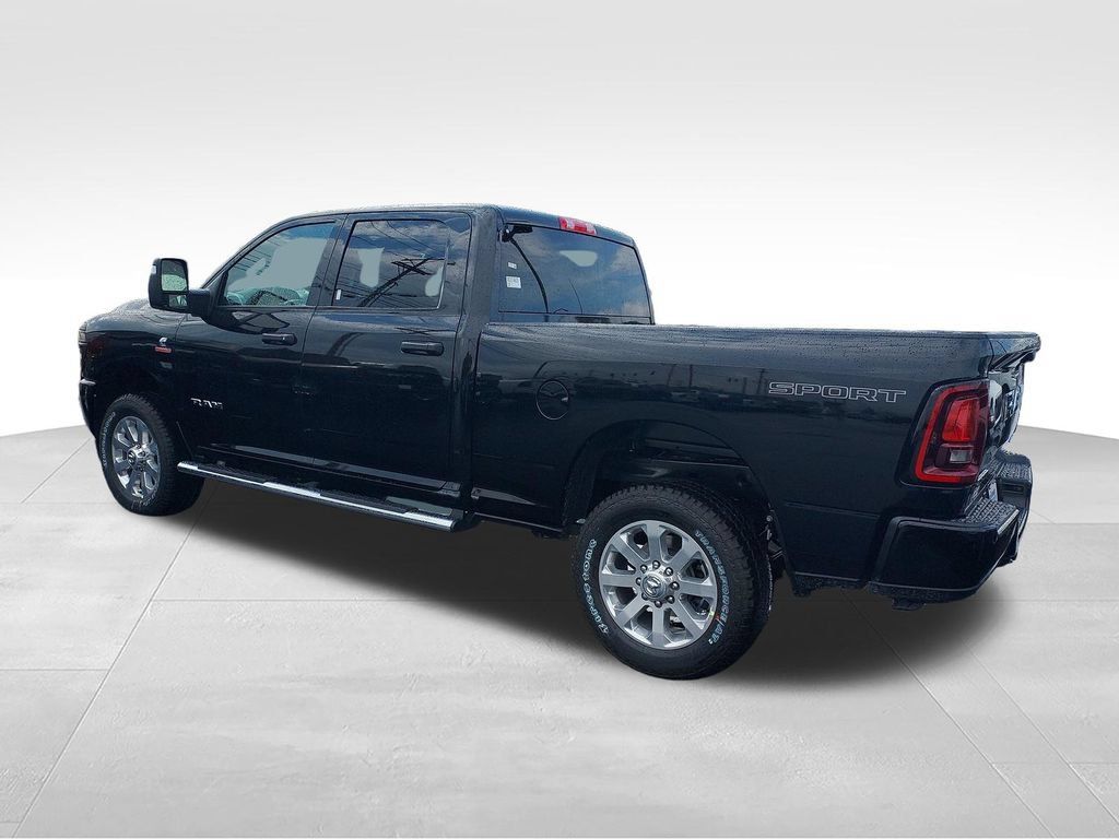 New 2027 RAM 2500 Big Horn AWD/4WD image 3
