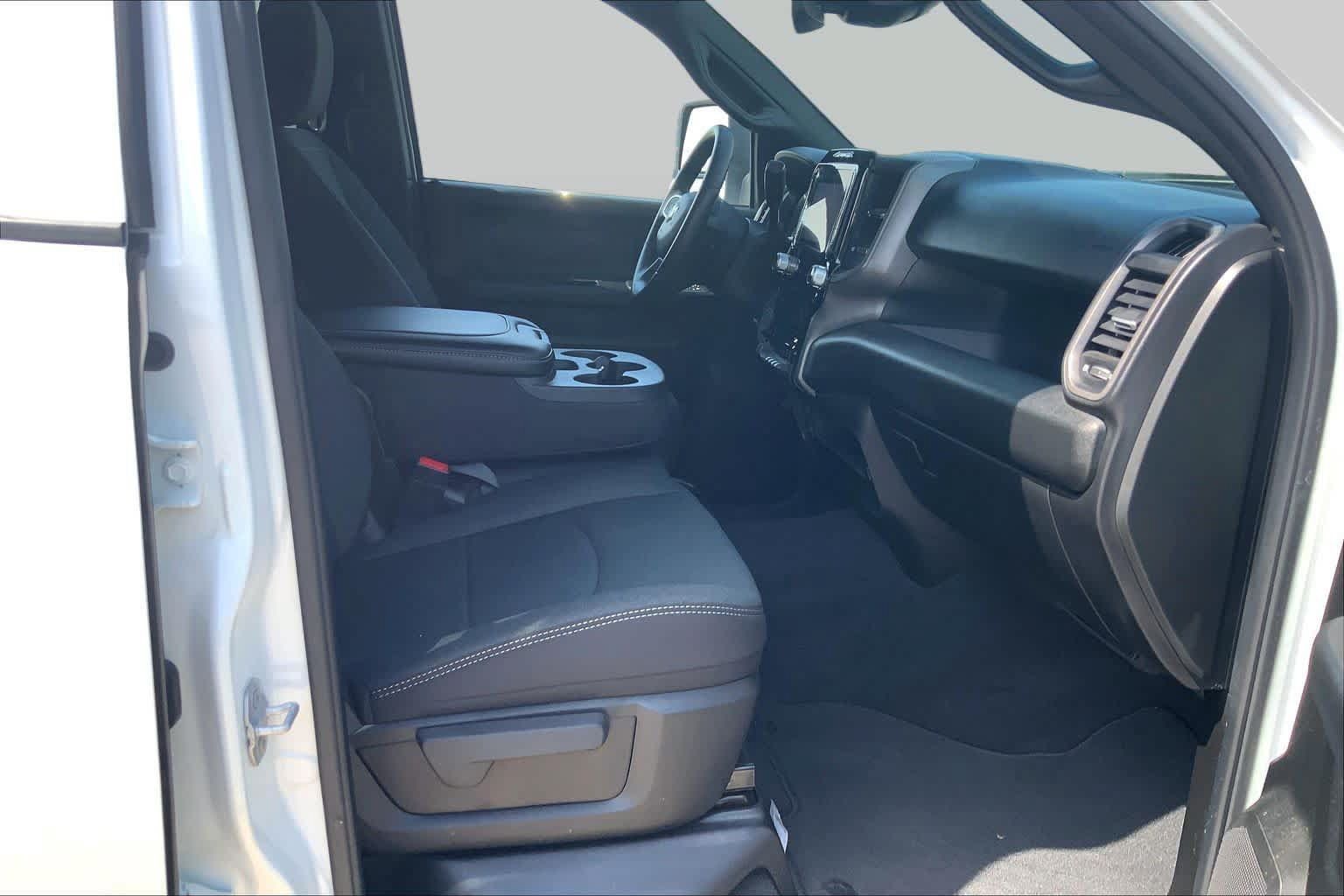 Used 2026 RAM 3500 Tradesman AWD/4WD image 9