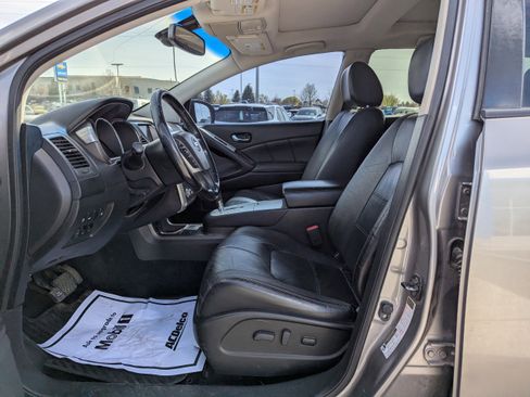 Used 2012 Nissan Murano SL w/ Navigation Pkg image 12