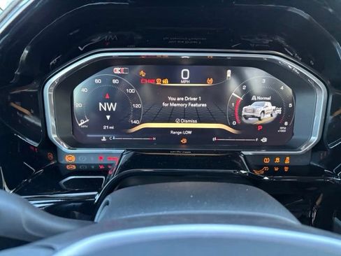 New 2026 GMC Sierra 1500 SLT AWD/4WD image 29