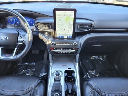 Certified 2020 Ford Explorer ST w/ Premium Technology Package image 14