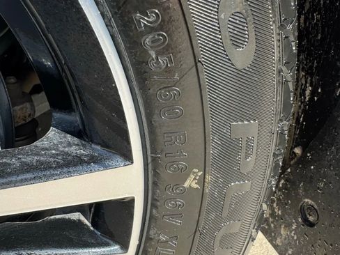 Used 2023 Nissan Sentra SV w/ All-Weather Package image 20