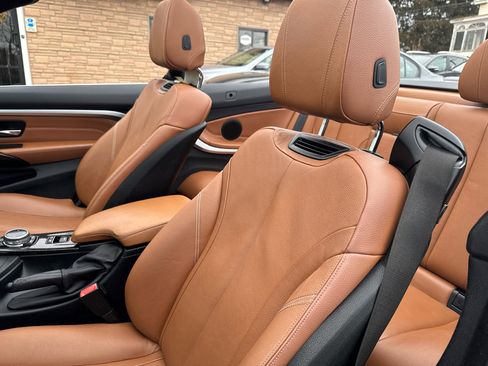 Used 2015 BMW 428i xDrive Convertible image 19