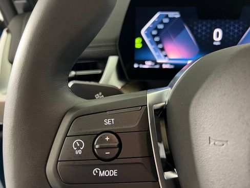 Used 2025 BMW X1 xDrive28i w/ Premium Package image 18