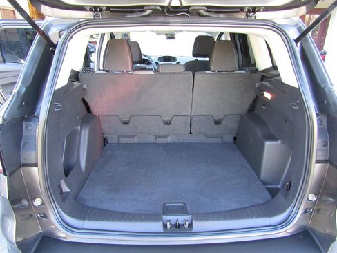 Used 2017 Ford Escape SE AWD/4WD image 6