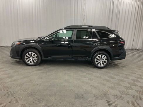 Used 2025 Subaru Outback Premium w/ Popular Package #1A image 6