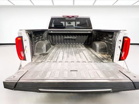 Used 2021 GMC Sierra 1500 AT4 w/ Technology Package AWD/4WD image 20