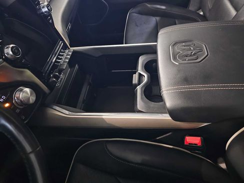 Used 2022 RAM 1500 Laramie AWD/4WD image 28