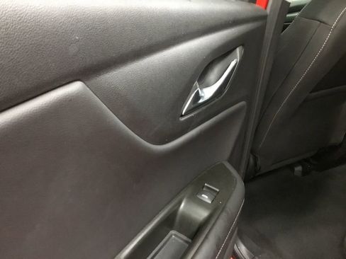 Used 2023 Chevrolet Blazer LT image 13