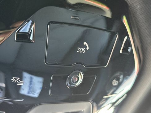 Certified 2024 BMW iX xDrive50 w/ Premium Package AWD/4WD image 23