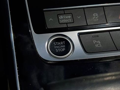 Used 2022 Audi Q7 3.0T Premium Plus AWD/4WD image 31