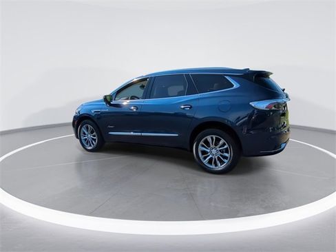 Used 2022 Buick Enclave Avenir w/ Trailering Package, 5000 lbs. image 6