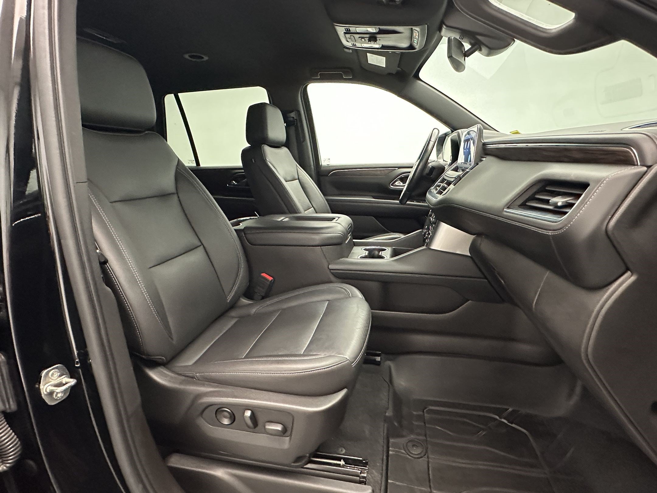 Certified 2021 Chevrolet Tahoe LT AWD/4WD image 25