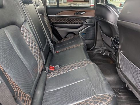 Used 2022 Jeep Grand Cherokee Summit w/ Advanced Protech Group IV image 21