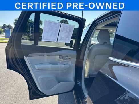 Certified 2023 Volvo XC90 B5 Core w/ Protection Package Premier AWD/4WD image 15