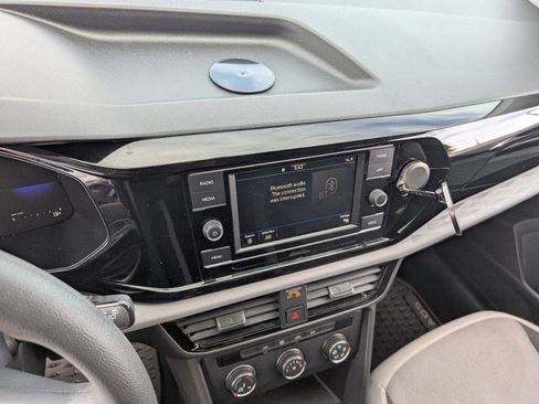 Used 2022 Volkswagen Taos S image 26