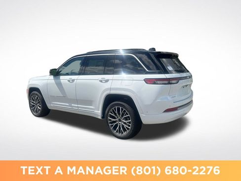 New 2026 Jeep Grand Cherokee Summit AWD/4WD image 3