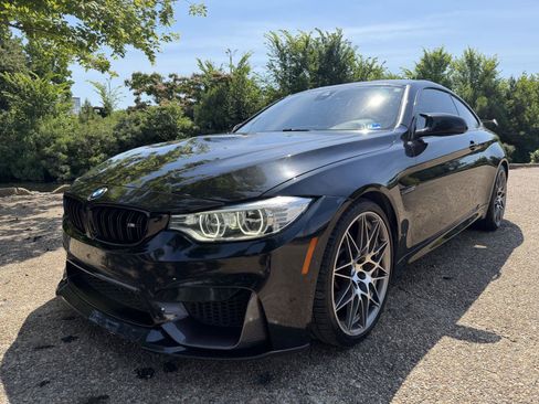 Used 2017 BMW M4 Coupe RWD image 11