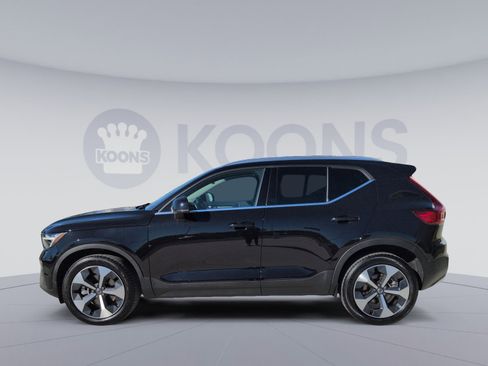 New 2025 Volvo XC40 B5 Plus w/ Protection Package Premier image 2