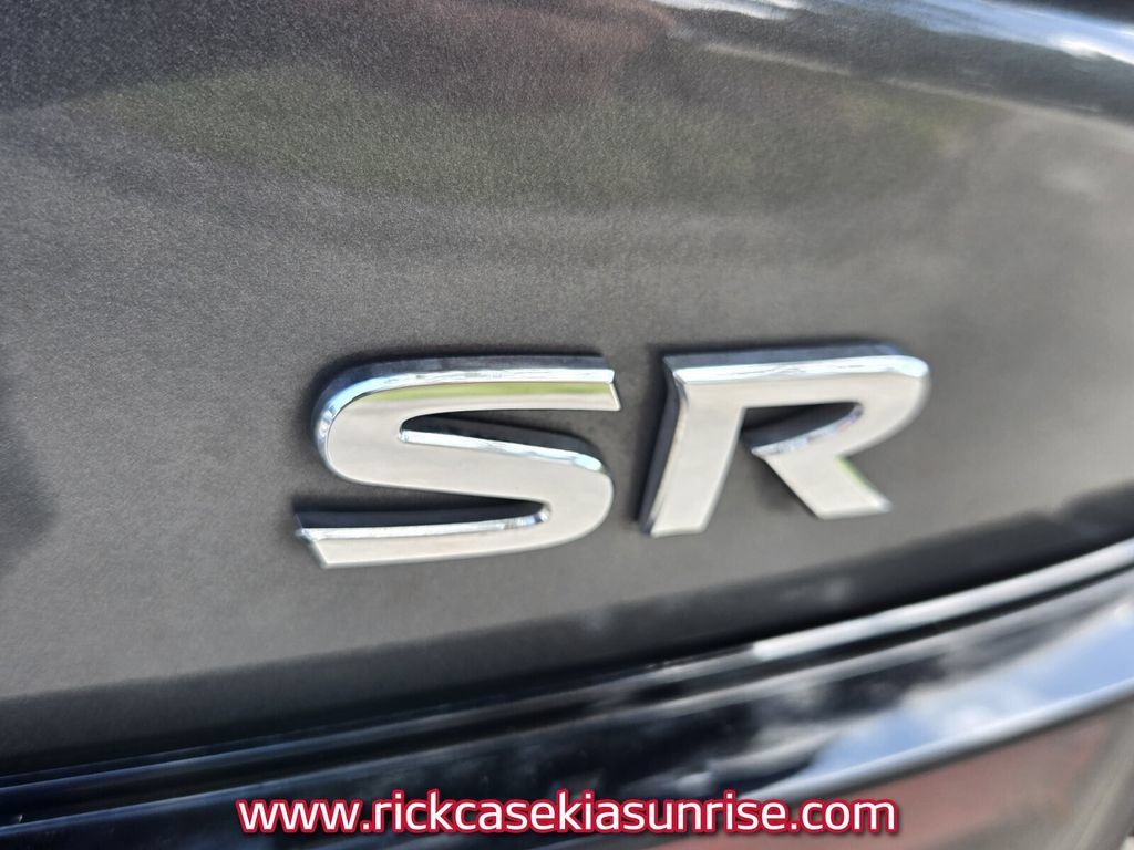 Used 2019 Nissan Maxima SR w/ Premium Package FWD image 16