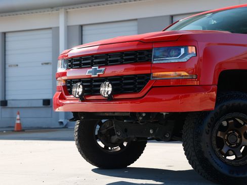 Used 2019 Chevrolet Silverado 1500 Custom w/ Custom Convenience Package image 29